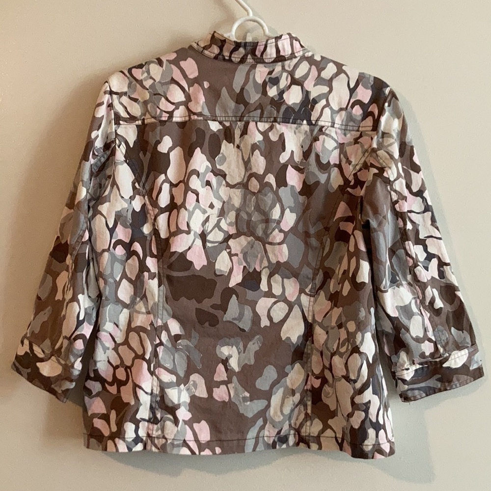 Chicos Lightweight Jacket Size 1 - image 2
